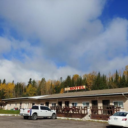 Nipigon Pinecrest Motel מראה חיצוני תמונה